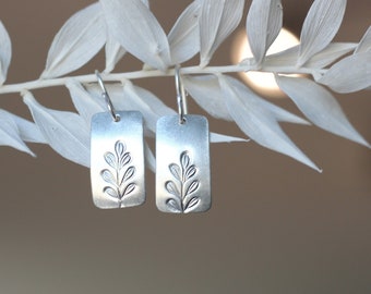 Handmade floral earrings Sterling silver Dangle drop Minimalist Nature earrings Plant boho earrings Gift for mom