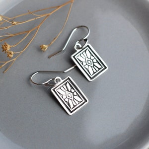 Silver art deco earrings, small dangles, dainty statement earrings, geometric design, vintage style, handmade jewelry