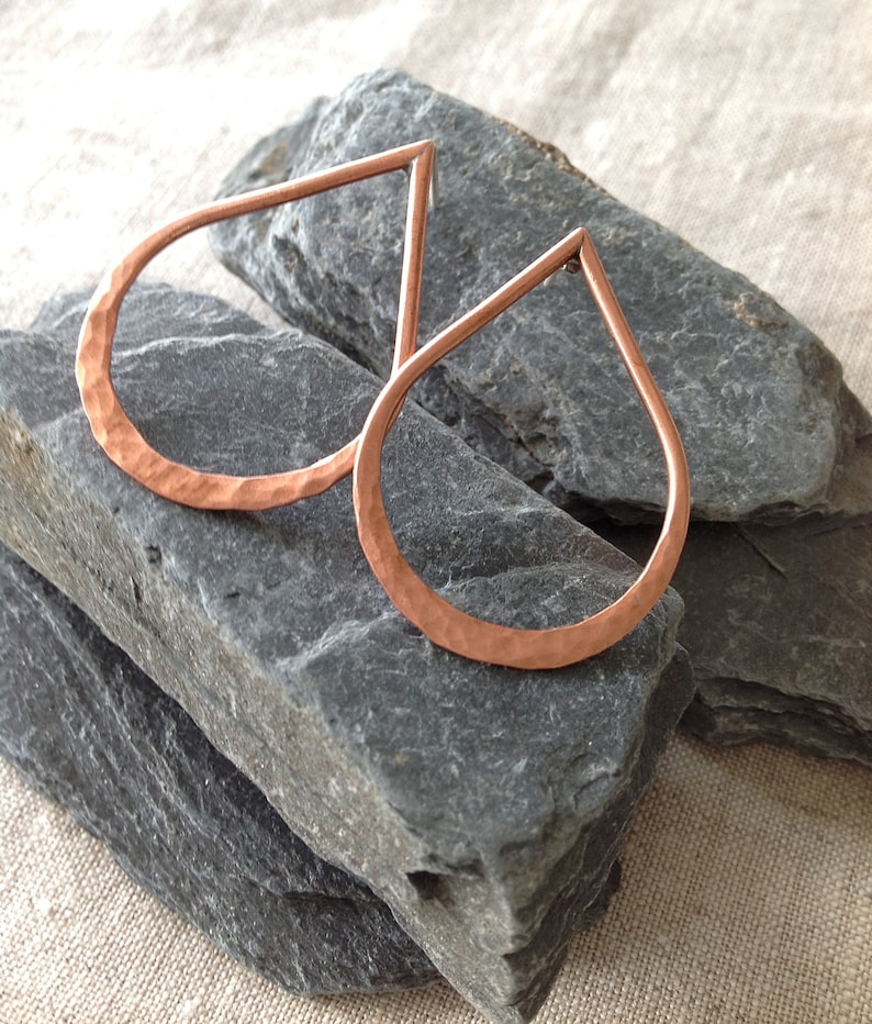 Copper earrings, teardrop post earrings, hammered copper hoops image 3