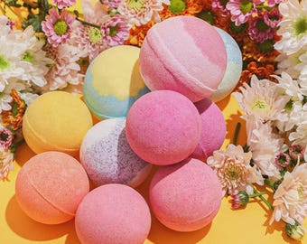 Handmade Bath Bombs, Fizzy Spheres with Essential Oils