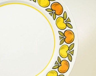 Mikasa Platter Mikan Japan Pattern D4302 Yellow and Orange Apples EpiQure-One Mikmikan