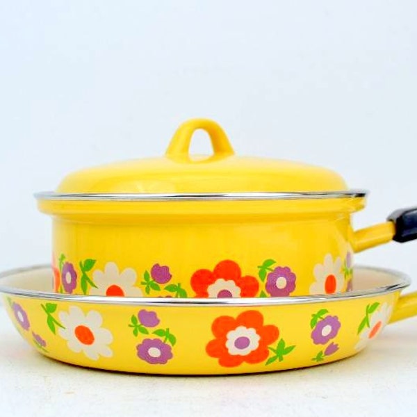 Vintage Enamel Yellow Flower Power Pans