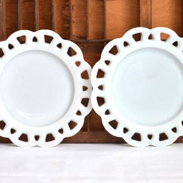 Milk Glass Plates Decorative Scalloped Lace Edge : Set of 2