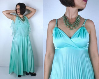 vintage 70s Sea Foam Green PLEATED Grecian Goddess Cape MAXI DRESS Small gown flowy cocktail dress 70s party dress mint ethereal avant garde