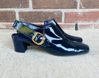 size 8 vintage 60s NAVY patent leather MOD HEELS groovy retro mod 8.5 slingback pumps vintage heels midcentury shoes dolly space age blue 38