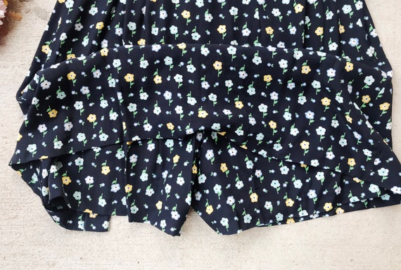 vintage 90s FLOWER POWER Navy Blue SKORT Med/Larg… - image 3