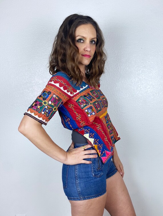 vintage COLORFUL Embroidered MIRRORED TOP xs/s op… - image 6