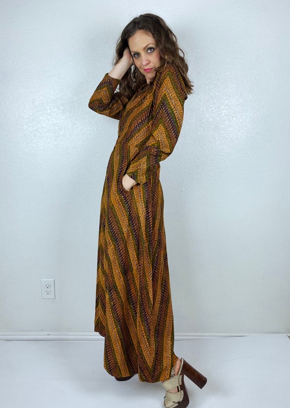 Vintage 30s Chevron Block Print Zip Up Maxi Dress Small Pocket Hippie 1930s Boho Festival Ethnic Batik Collared House Dress Cotton Day Dress