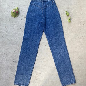 sz 24 vintage 80s HEART Acid Wash WRANGLER JEANS 25/xs tapered high waist mom jeans tall long western vintage Wrangler jeans rare med wash image 13