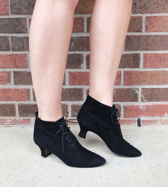 vintage 80s Black ITALIAN Lace Up PIXIE BOOTS 7.5