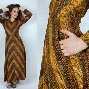 vintage 30s Chevron BLOCK PRINT zip up Maxi DRESS Small pocket hippie 1930s boho festival ethnic batik collared house dress cotton day dress