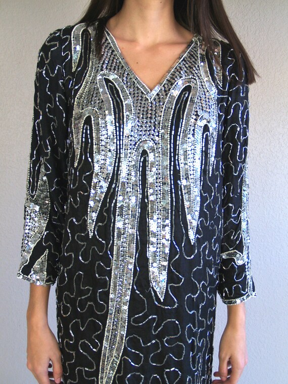 vintage 80s black SILVER sequinned FLAPPER DRESS … - image 3
