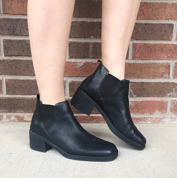 vintage 90s Black CHUNKY Square Toe ANKLE BOOTS 8