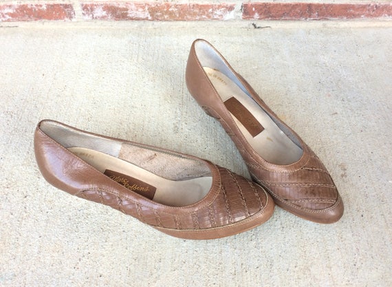 vintage 70s TAUPE LEATHER woven WEDGES 6.5 boho h… - image 4