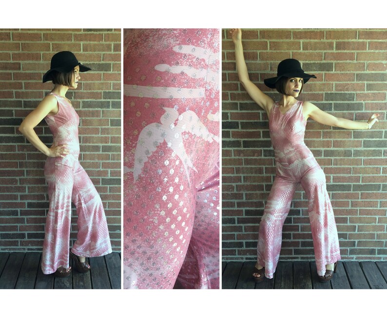 vtg 70s Dusty Pink BIRD PRINT silver metallic Bellbottom JUMPSUIT xss disco pantsuit glam avant garde boho hippie festival romper playsuit