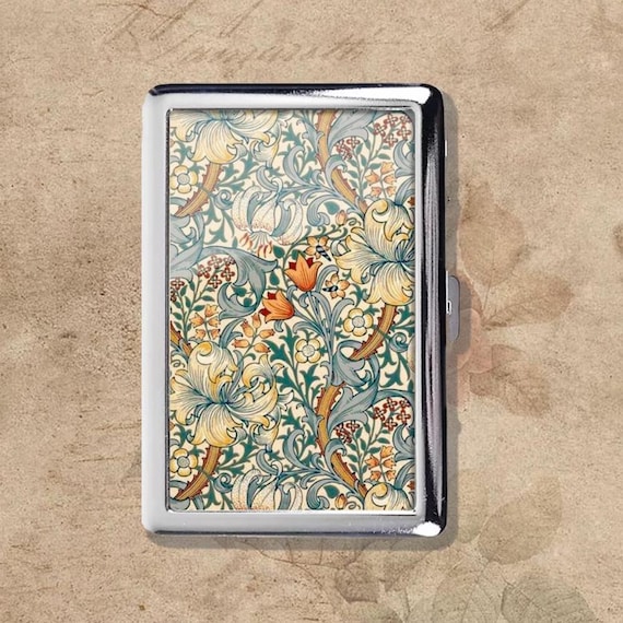 sabrina aunt zelda cigarette holder Aunt Zelda Cigarette Holder