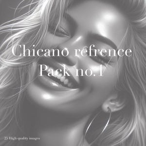 Può includere: Immagine in bianco e nero di una persona sorridente con lunghi capelli mossi e grandi orecchini a cerchio. Il testo "Chicano refrence Pack no. 1" è visualizzato in alto, con "25 High quality images" in basso.