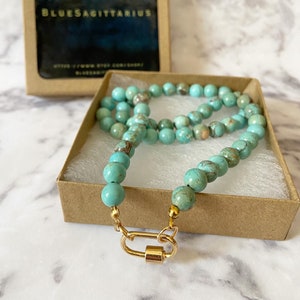 Turquoise howlite carabiner necklace with 7-8mm round howlite beads
