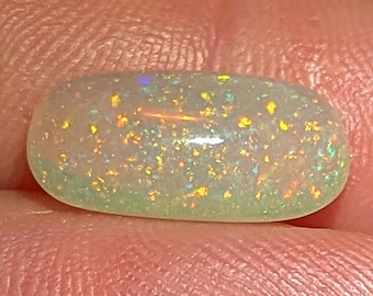 Mintabie Crystal Opal - 5 Ct. - 17.1  x 8.5 mm - Australia - Natural
