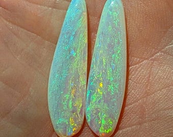 Two Lightning Ridge Crystal Opals - 9 Ct. - Matched Pair - Australia - Natural
