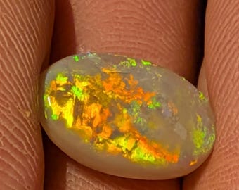 Lightning Ridge Opal - 3.9 Ct. - 15.3 x 9.6 mm - Directional Colors - Australia