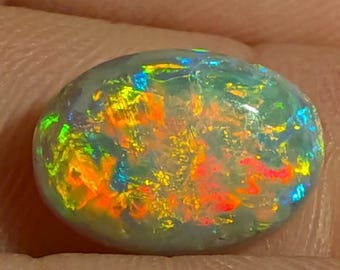 Lightning Ridge Opal - 4.8 Ct. - 13.8 x 9.8 mm - Australia - Natural