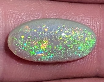 Mintabie Crystal Opal - 5.8 Ct. - 19  x 9.6 mm - Australia - Natural
