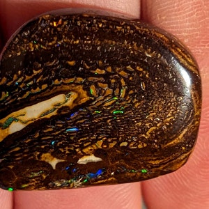Boulder Matrix Opal - 47.4 Ct. - 29 x 23 mm - Double Sided - Yowah, Australia