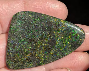 Andamooka Matrix Opal - 80.4 Cts - Australian - Sugar Treated