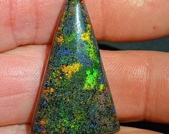 Andamooka Rainbow Matrix Opal - 32 Cts - Australian - Sugar Treated - Not Coated