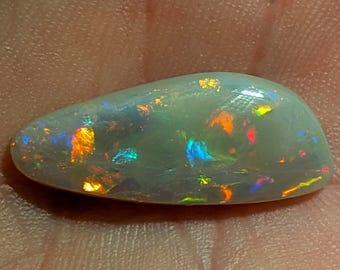 Lightning Ridge Opal - 5.9 Ct. - Bright Colors - Australia - Natural