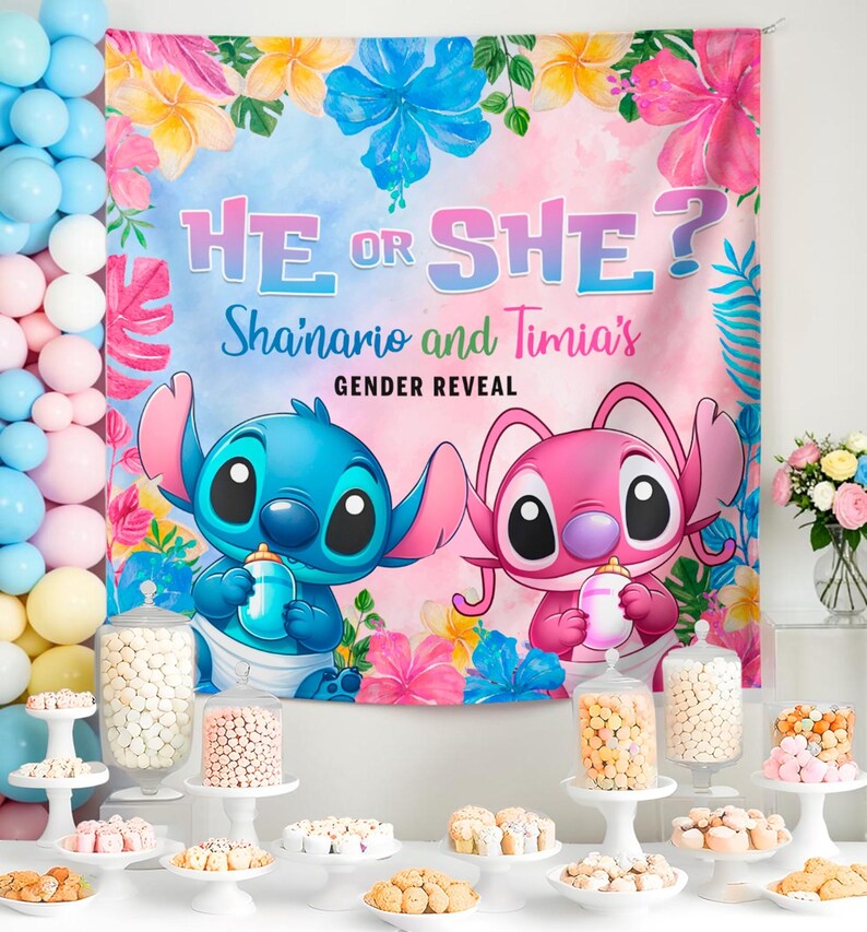 Puede incluir: Un banner de fiesta de revelaci&oacute;n de g&eacute;nero con el texto "He or She?" y los nombres "Shainario and Timia's". El banner presenta personajes de dibujos animados y dise&ntilde;os florales. La fiesta incluye globos, postres y dulces.