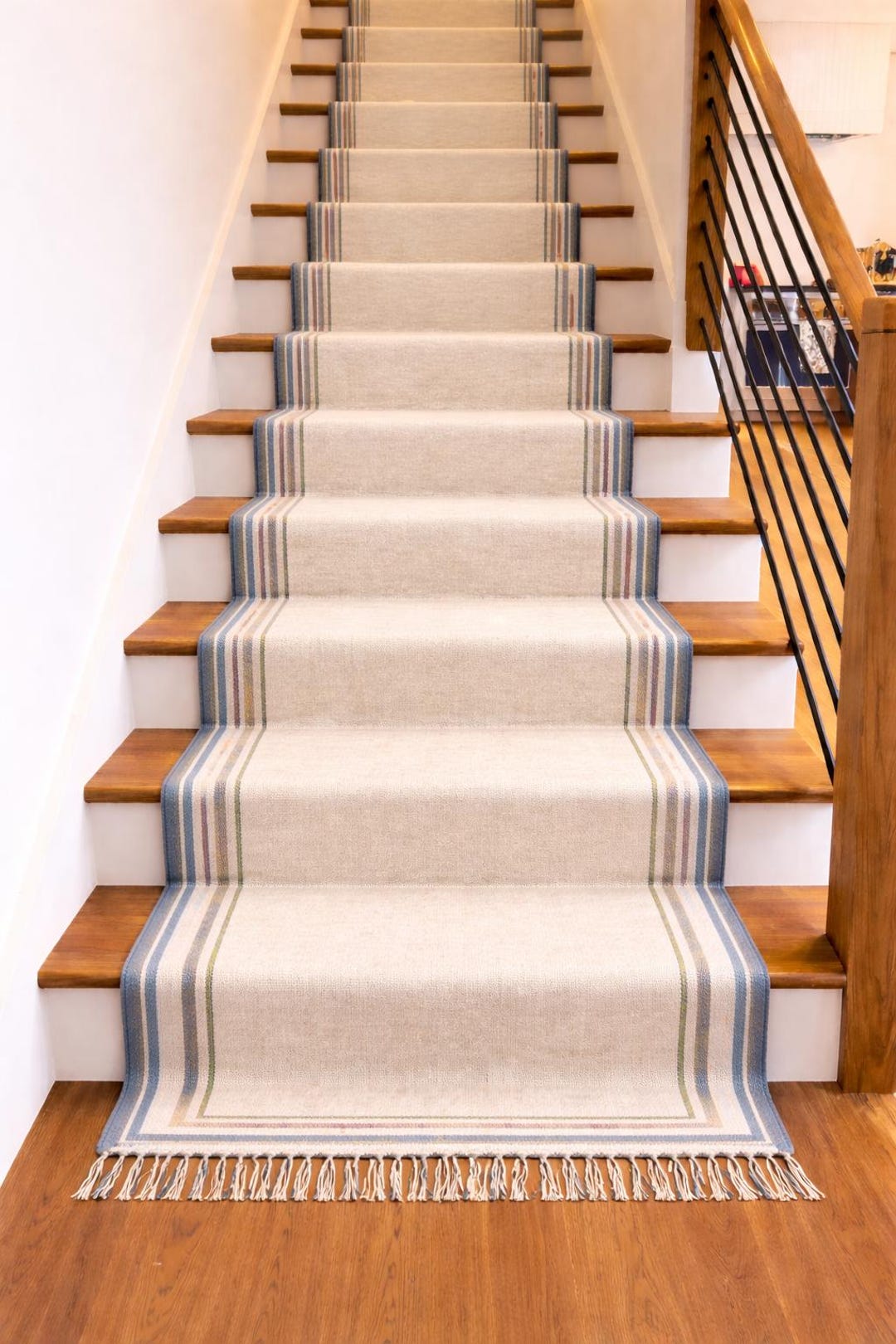 Single Stair Rug Handwoven Stair Runner Rug 2.5x10 Ft, Neutral Stripe Staircase Carpet ...