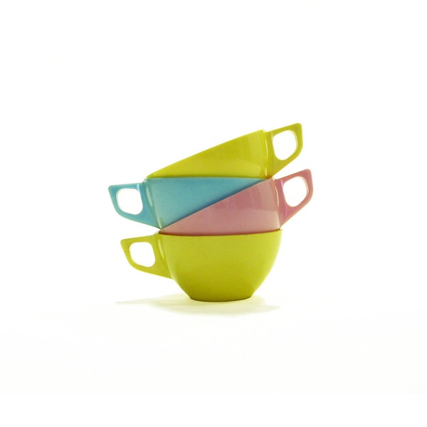 SALE - Set of Four Pastel Melmac Cups or Mugs