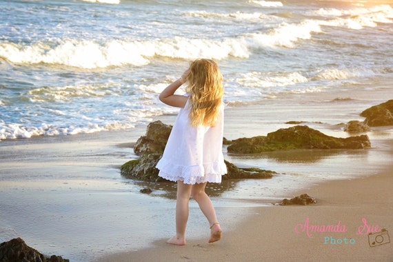 White Hi-Low Vintage Dress. Boho Flower Girl Dress. Toddlers Beach Photos  Dress | eBay