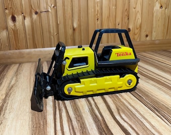 ヴィンテージのトンカブルドーザーのおもちゃ - Etsy 日本
