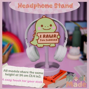 Customizable Headphones Stand- Elevate Your Desk Setup with Some Charm