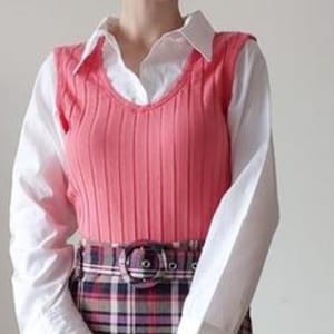 Vintage Style Pink Women&#39;s Ribbed Knit Shirt Size 36