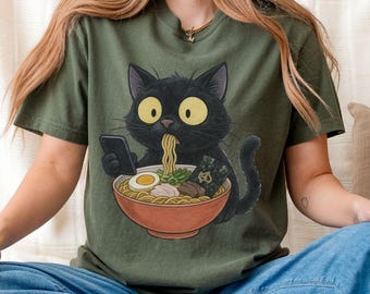 Camiseta de fideos ramen con gato Comfort Colors®, camisetas negras de ramen con gato, camiseta para amantes de los gatos, camiseta divertida con gato, camisetas con gatos, camisetas para amantes de los gatos, fideos con gato