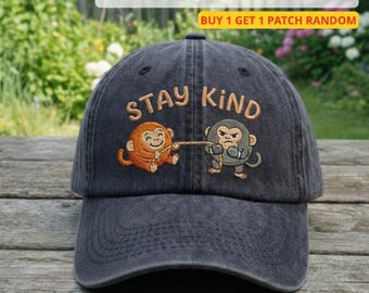 Gorra bordada de mono "Stay Kind Team Punch", gorra de mono abrazando a un orangután, gorra de peluche inspirada en el mono del zoológico japonés, regalo de apoyo emocional