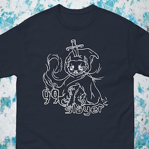 Camiseta Gato 99 Slayer | Regalo Gamer Inspirado en OSRS | Camiseta Capa de Habilidad Nivel 99 | Ropa MMORPG Divertida