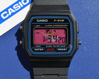 Custom 'Pink Panther' uniek F-91W Casio-horloge