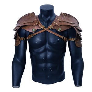 エンボス加工レザーショルダーアーマー：中世バイキング風コスチューム