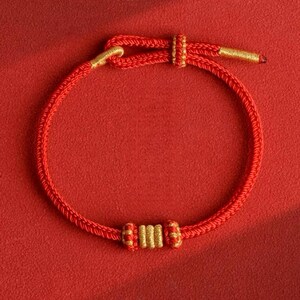 Handmade Tibetan Red String Bracelet, Lucky Knot Amulet