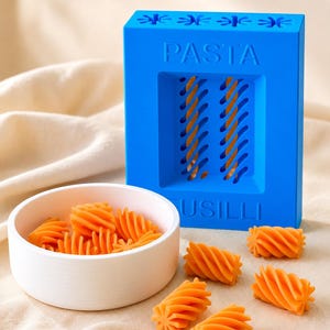3D-utskrivet låtsasleksak med pasta, fusillipastalåda och skål, leksak för barnkök, fantasifull rollleksak