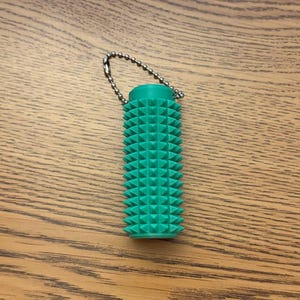 Rodillo antiestrés sensorial con púas - Estimulación para el alivio del dolor y la relajación - ¡Tamaño de la palma de la mano! Green