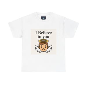 Inspirierendes Engel-T-Shirt, motivierendes T-Shirt, Unisex aus schwerer Baumwolle, positive Vibes, Geschenke zur Ermutigung Bild 1