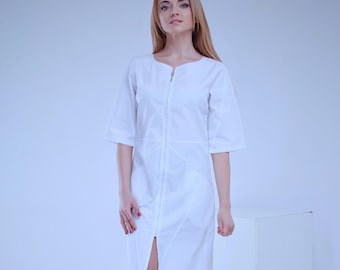 Minimalist Straight-Fit Work Coat with Pockets