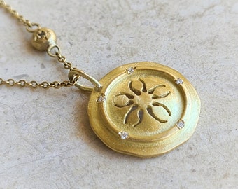 18k Gold Coin Necklace, Diamond Disc Pendant, Gold Circle Necklace, Handmade Gold Medallion, Gold Flower Pendant, Coin Pendant, Gift for Her