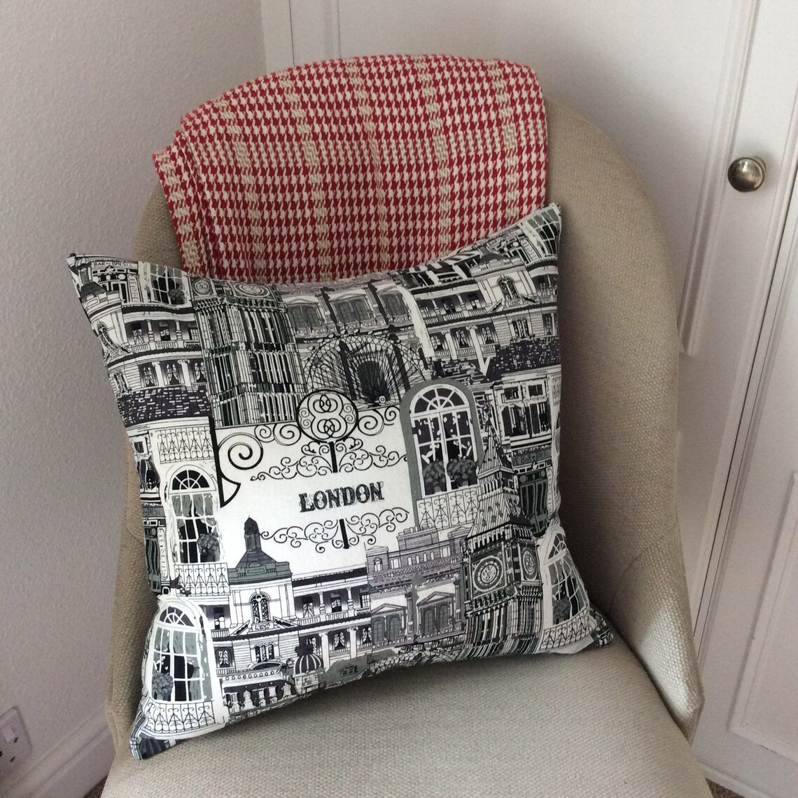 London Cushion Covers x2 Black and White London Landmark Etsy